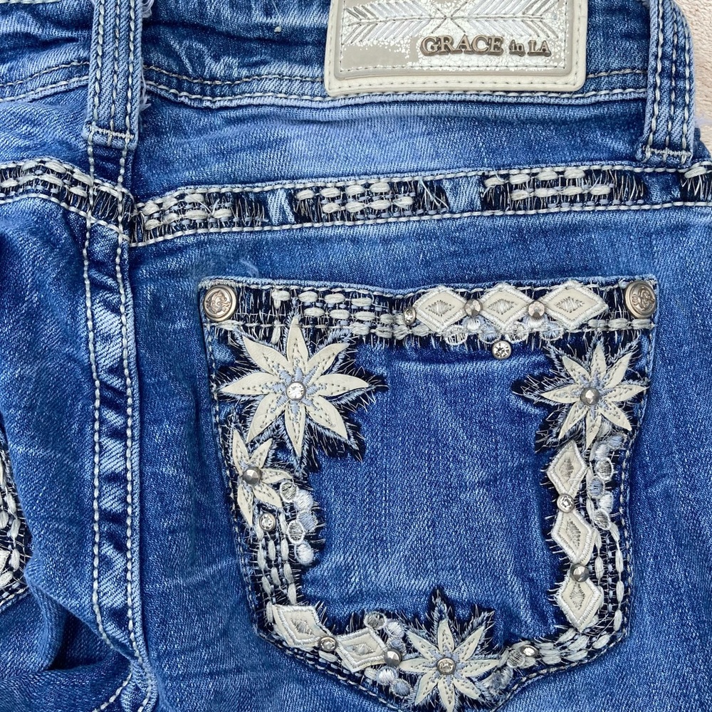 Grace in LA Ladies Cropped Floral Bling Jeans 26